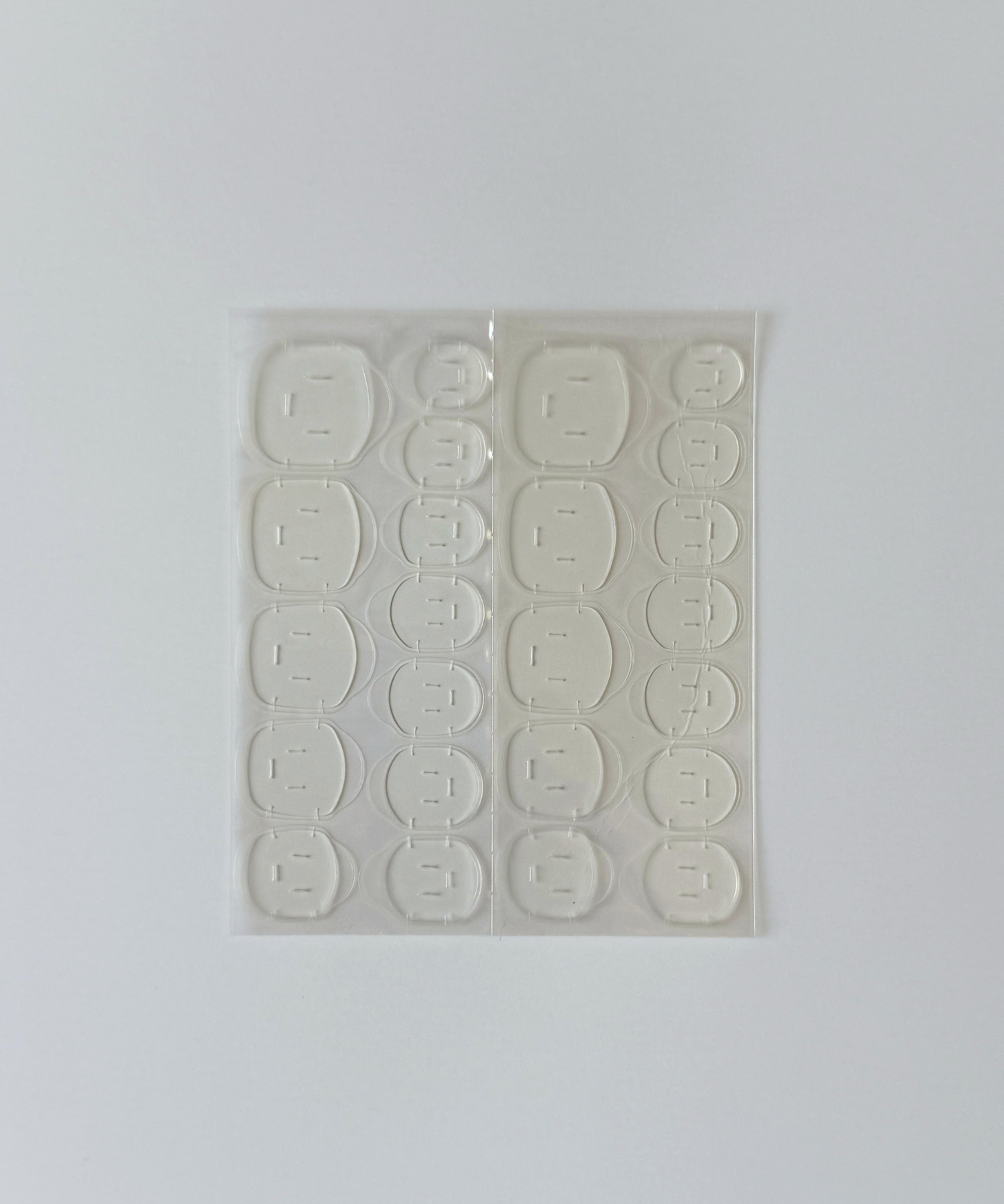 ADHESIVE NAIL TABS (10 SHEETS)